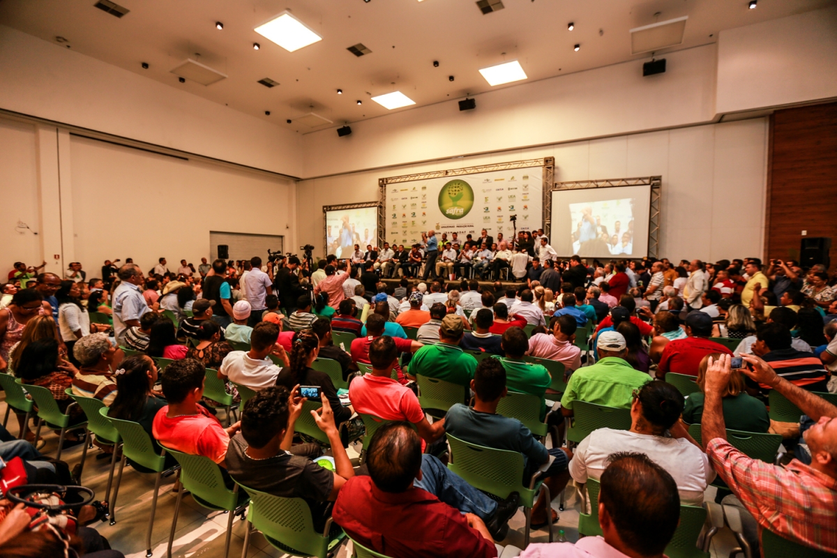 Prefeito Neilson Cavalcante participa do lançamento Plano Safra AM 2015-2016