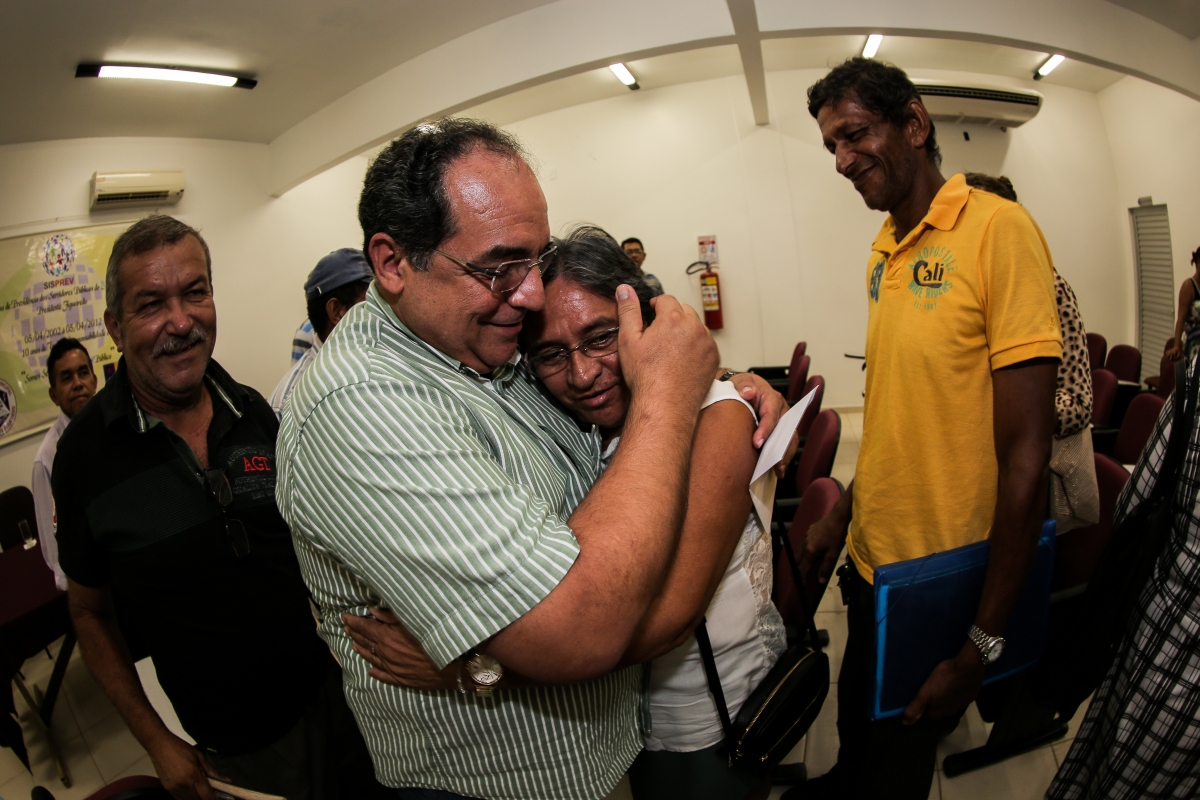PREFEITURA REALIZA REUNIÃO COM PRESIDENTES DE COMUNIDADES