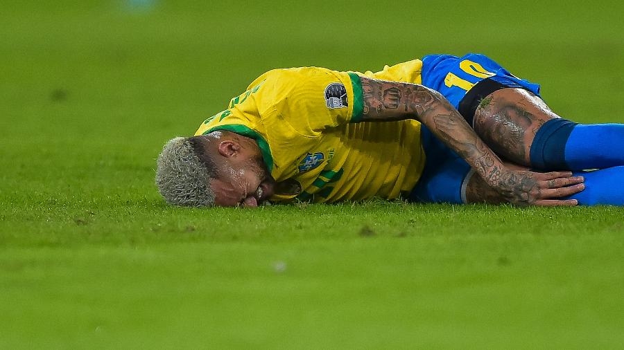 Brasil cai perante a Argentina no Maracanã, que quebra jejum de títulos e vence a Copa América