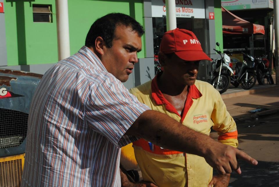 Operação tapa-buracos continua em vários pontos da cidade