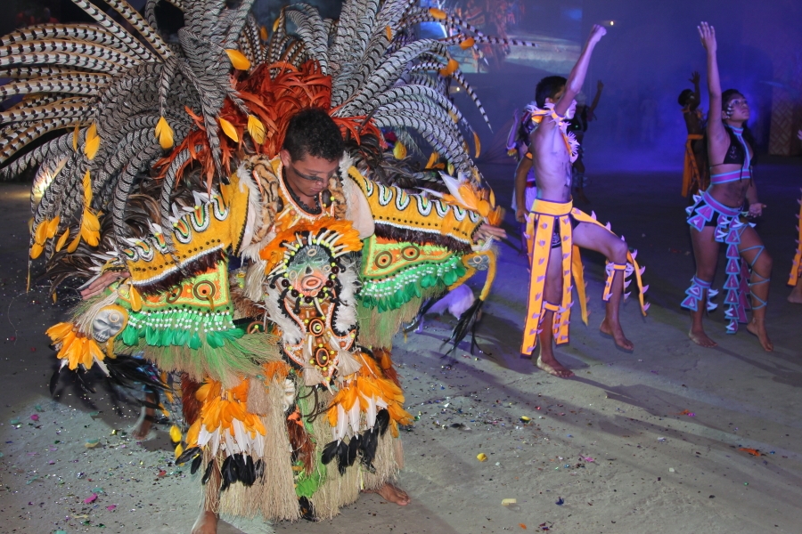 Festival Folcl¢rico 20131029.JPG